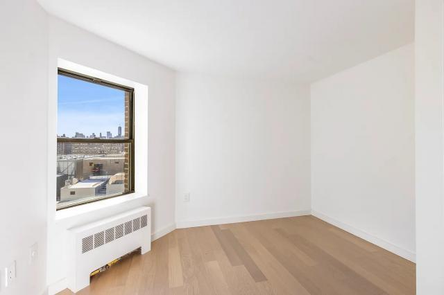 Building Photo - 2 bedroom in New York NY 10001