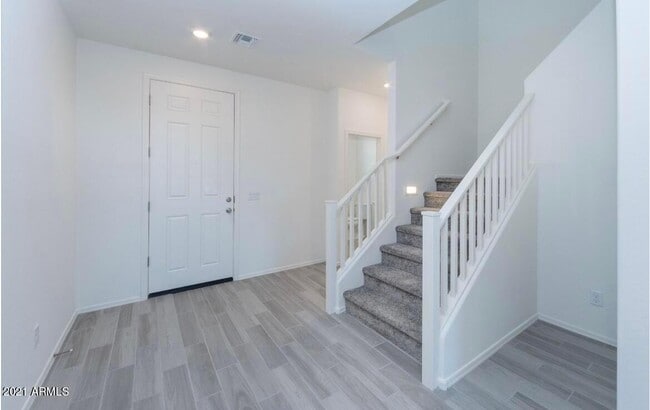 Building Photo - 7259 N 125th Dr