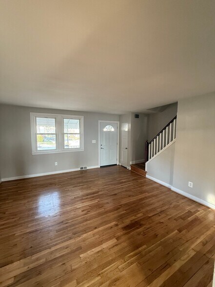 Building Photo - 4415 Old Frederick Rd