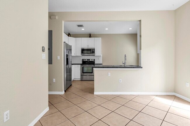 Building Photo - 228 Lake Monterey Cir