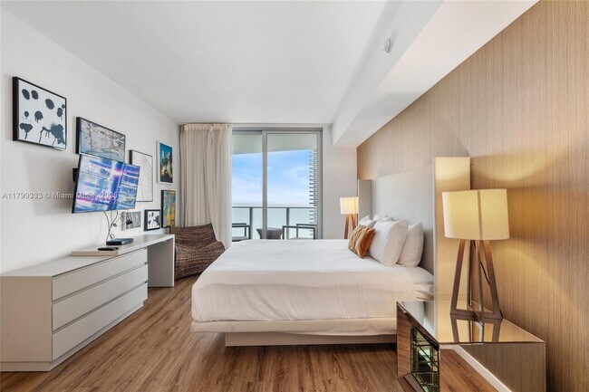 Building Photo - 4111 S Ocean Dr