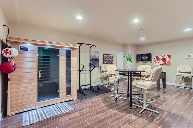 Building Photo - 5236 Malta St