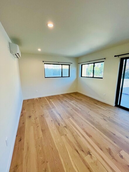 Building Photo - 31 Hermosa Ave