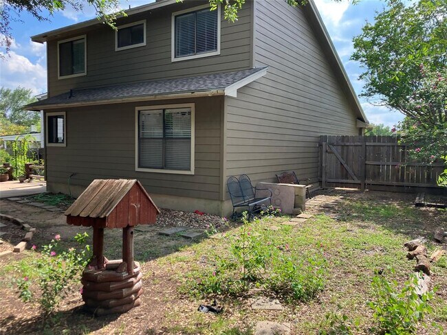 Building Photo - 904 Cottonwood Cove