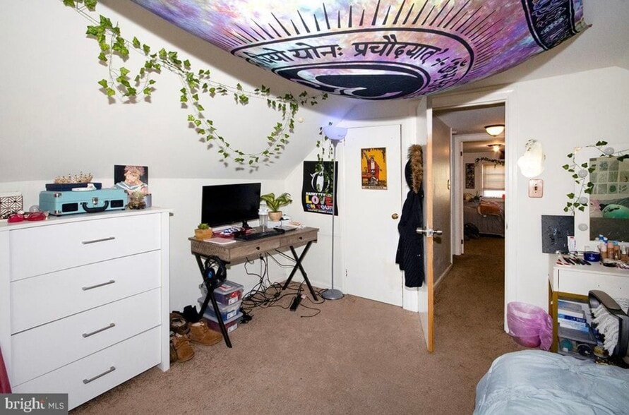 Building Photo - 316 University Blvd