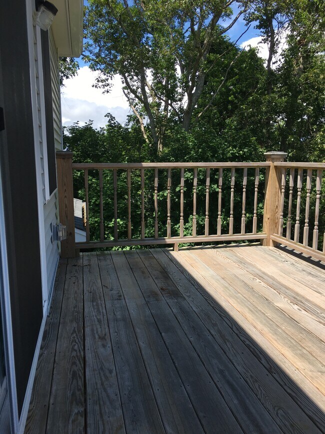 Deck - 12 Cranberry Rd