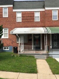 Building Photo - 2802 Windsor Ave