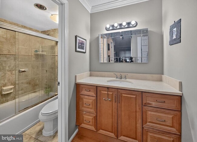 Building Photo - 8370 Greensboro Dr