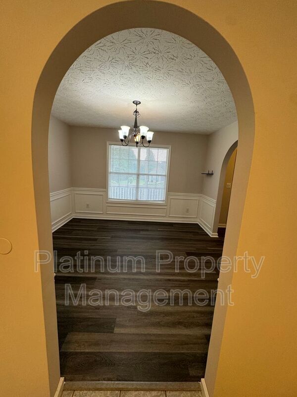 Building Photo - 3854 Wheaton Ct