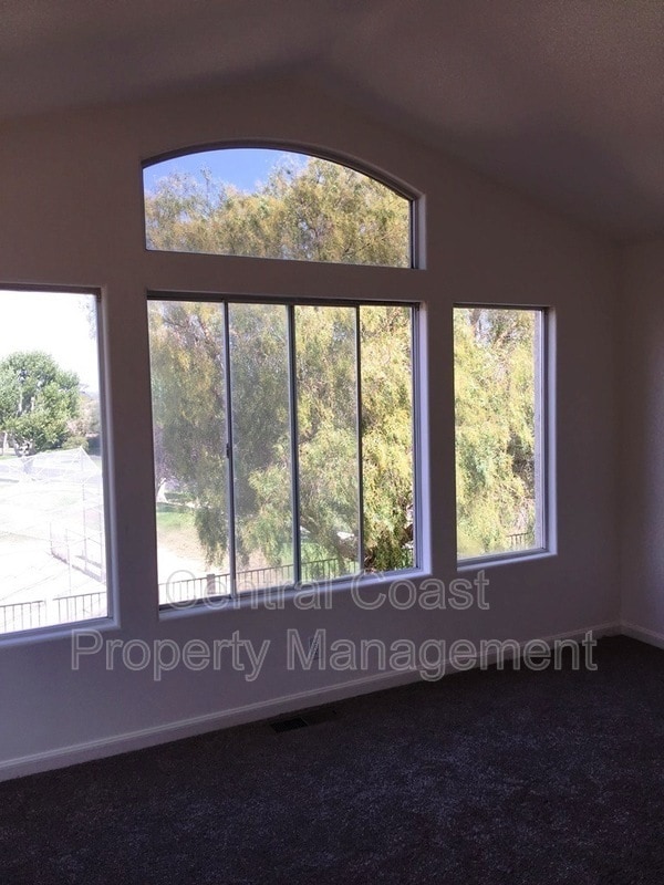 Building Photo - 19227 Sunridge Pl