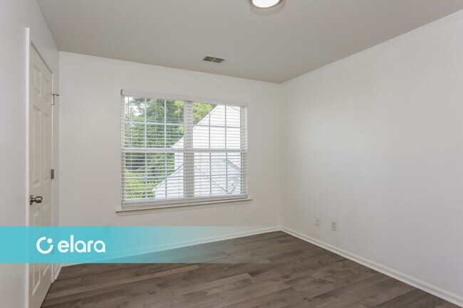 Building Photo - 1155 Brookstone Rd