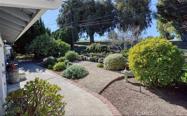 Building Photo - 16711 Greenview Ln