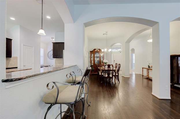 Building Photo - 127 Clearmont Pl