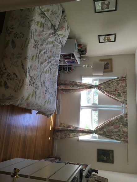 Building Photo - 82 Heritage Hill Rd