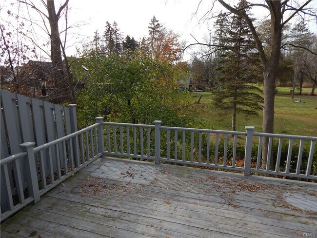 Building Photo - 111 Iron Oak Cir