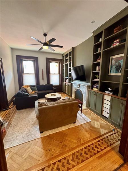 Building Photo - 1108 Sheffield St