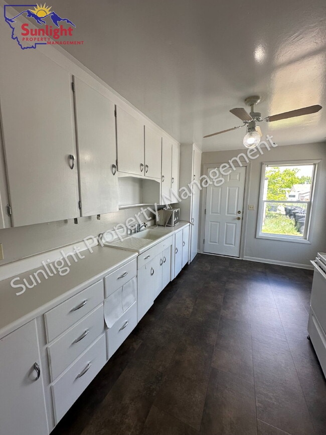 Building Photo - 2 Bed & 1 Bath Unit in Laurel