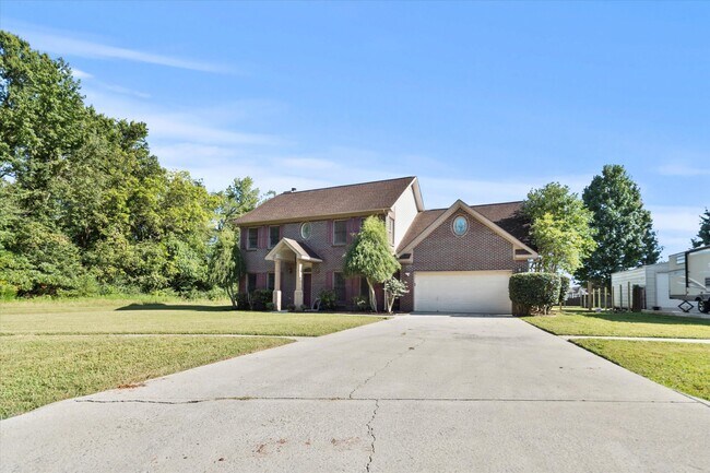 Building Photo - 300 Early Harvest Ct