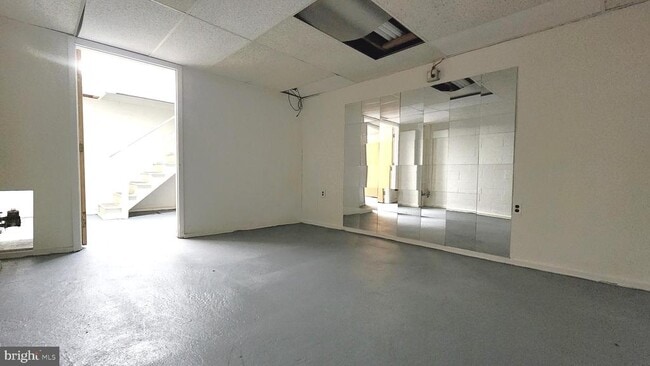 Building Photo - 356 Mockingbird Ave