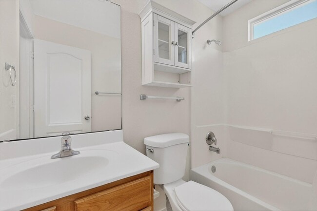 Building Photo - 3305 Tin Cup Rd
