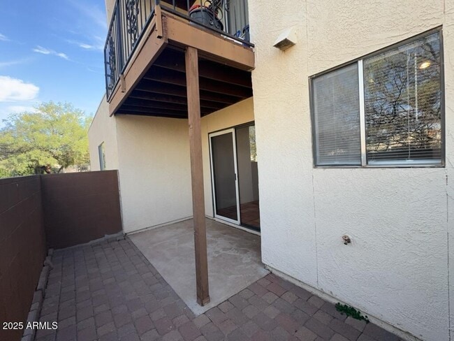 Building Photo - 4305 Ave Palermo