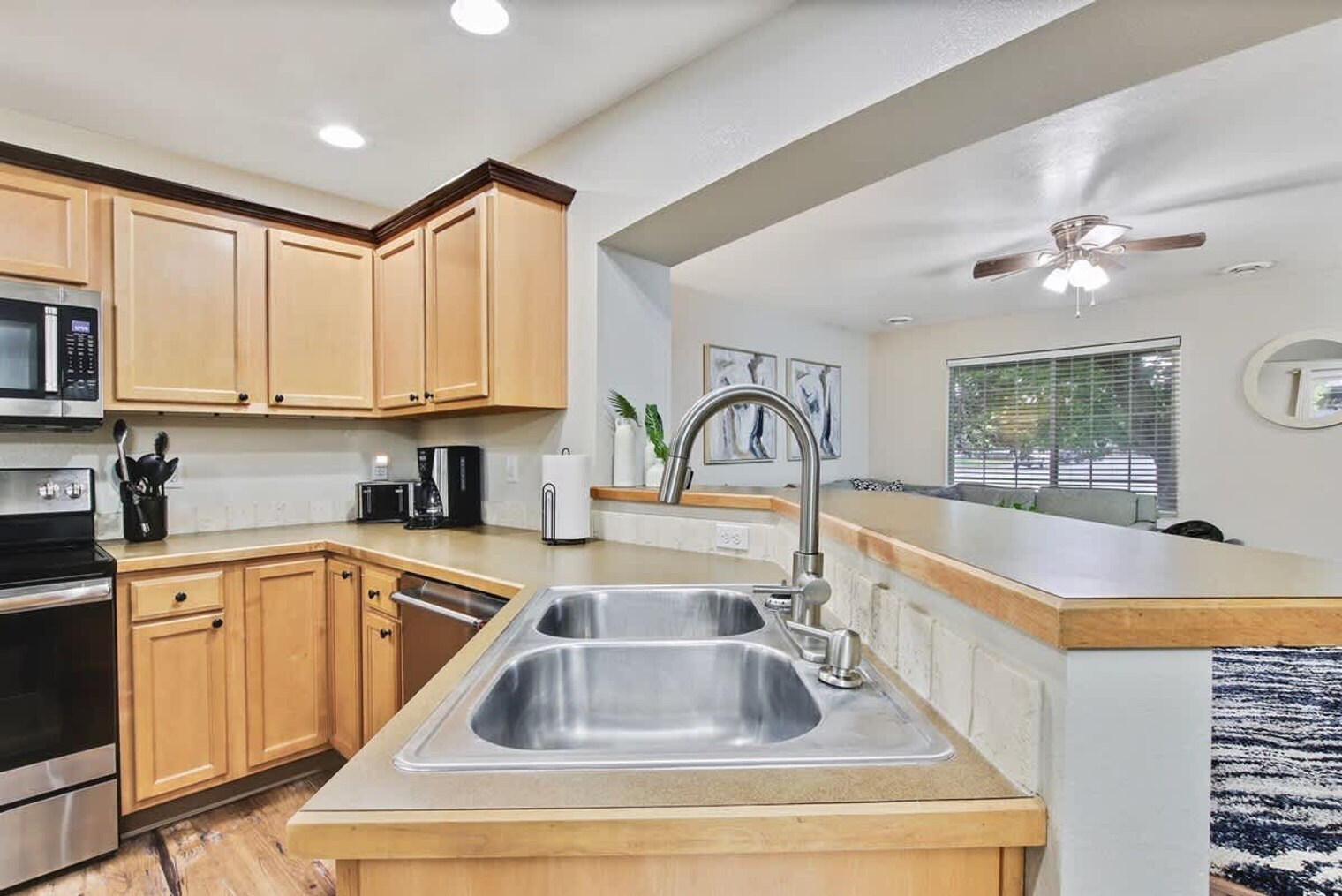 Building Photo - 3462 W Foxfire St