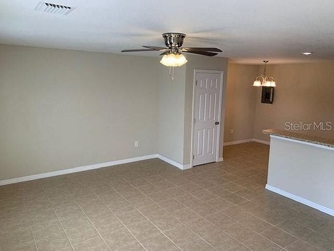 Building Photo - 210 Majors Ln