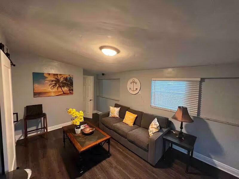 Building Photo - 2991 NW 31st Ave