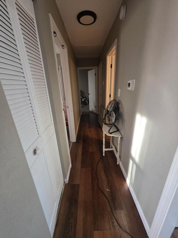 Building Photo - 205 Concord Cir