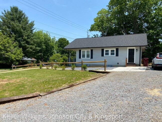 Building Photo - 3 br, 3 bath House - 1319 Seminole Drive