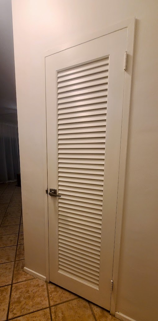 Linen closet. - 3 Island Ave