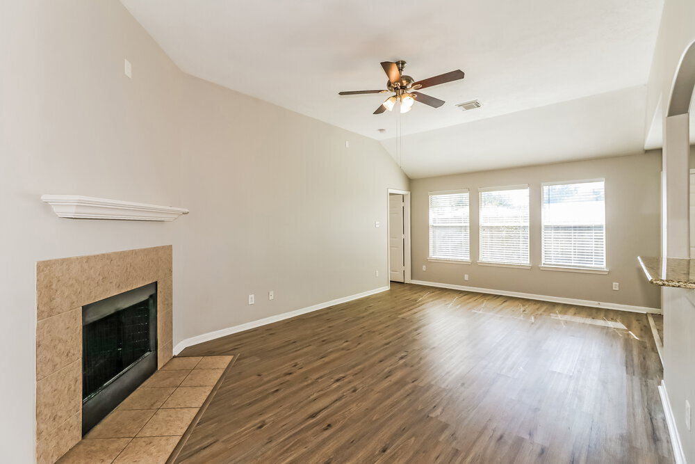 Building Photo - 19831 Billineys Park Dr