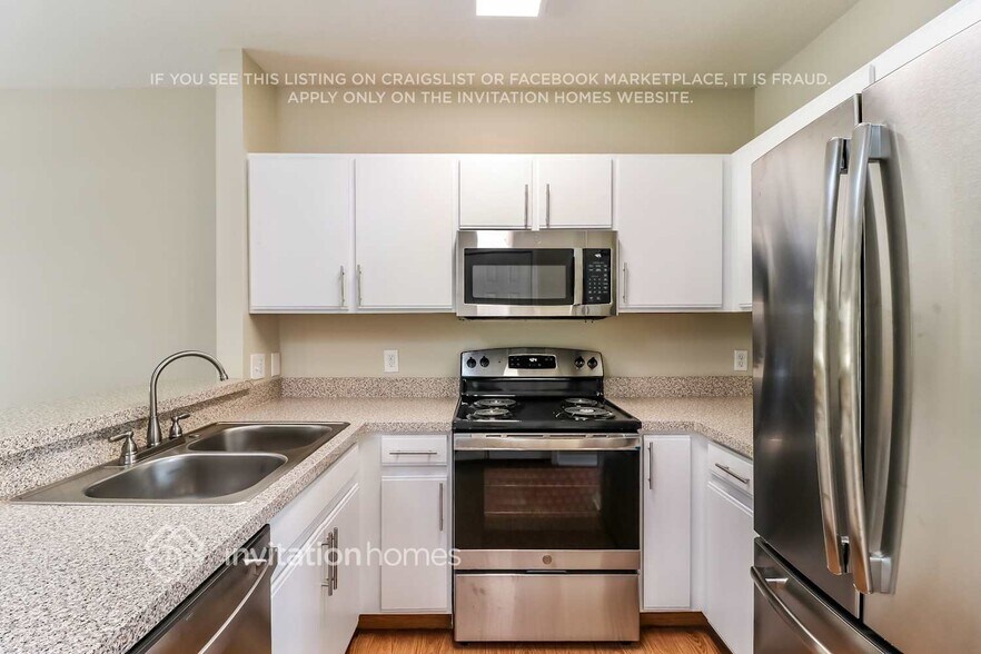 Building Photo - 1220 Charlesworth Dr