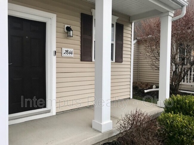 Building Photo - 2844 Hillstone St