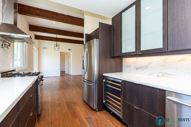 Building Photo - Miraloma: Remodeled & Detached Single Fami...