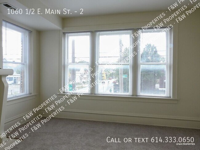 Building Photo - 1060 1/2 E. Main St.-2