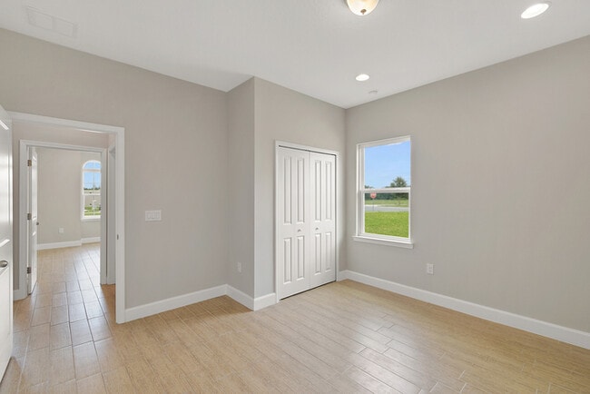 Building Photo - 202 Messina Pl