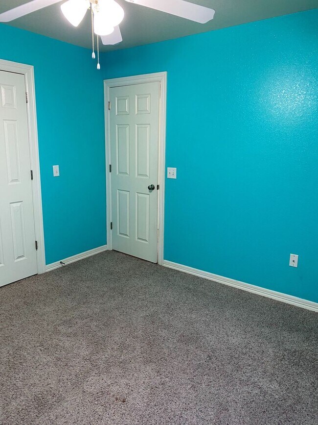 Building Photo - 3 Bedroom Home for Rent in Springdale!