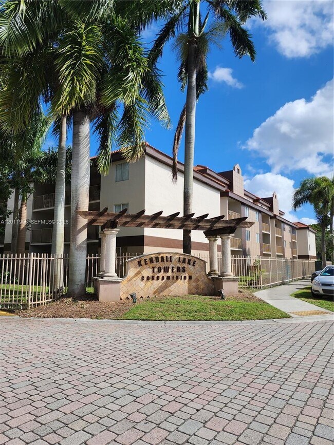 Building Photo - 15241 SW 80th St
