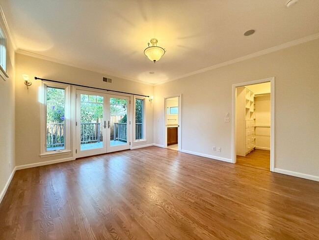 Building Photo - Beautifully Renovated Silicon Valley Home ...