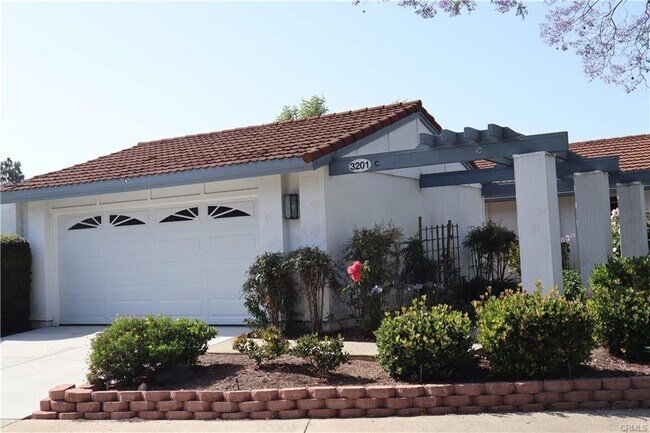 Building Photo - 3201 Via Buena Vista Rd