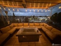 Building Photo - 8739 Thermal St