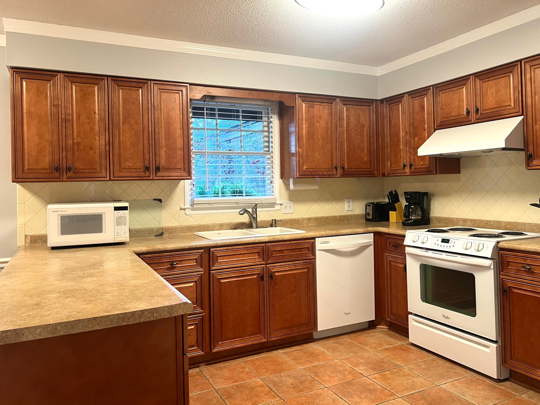 Another view of the kitchen - 902 Penn Waller Rd