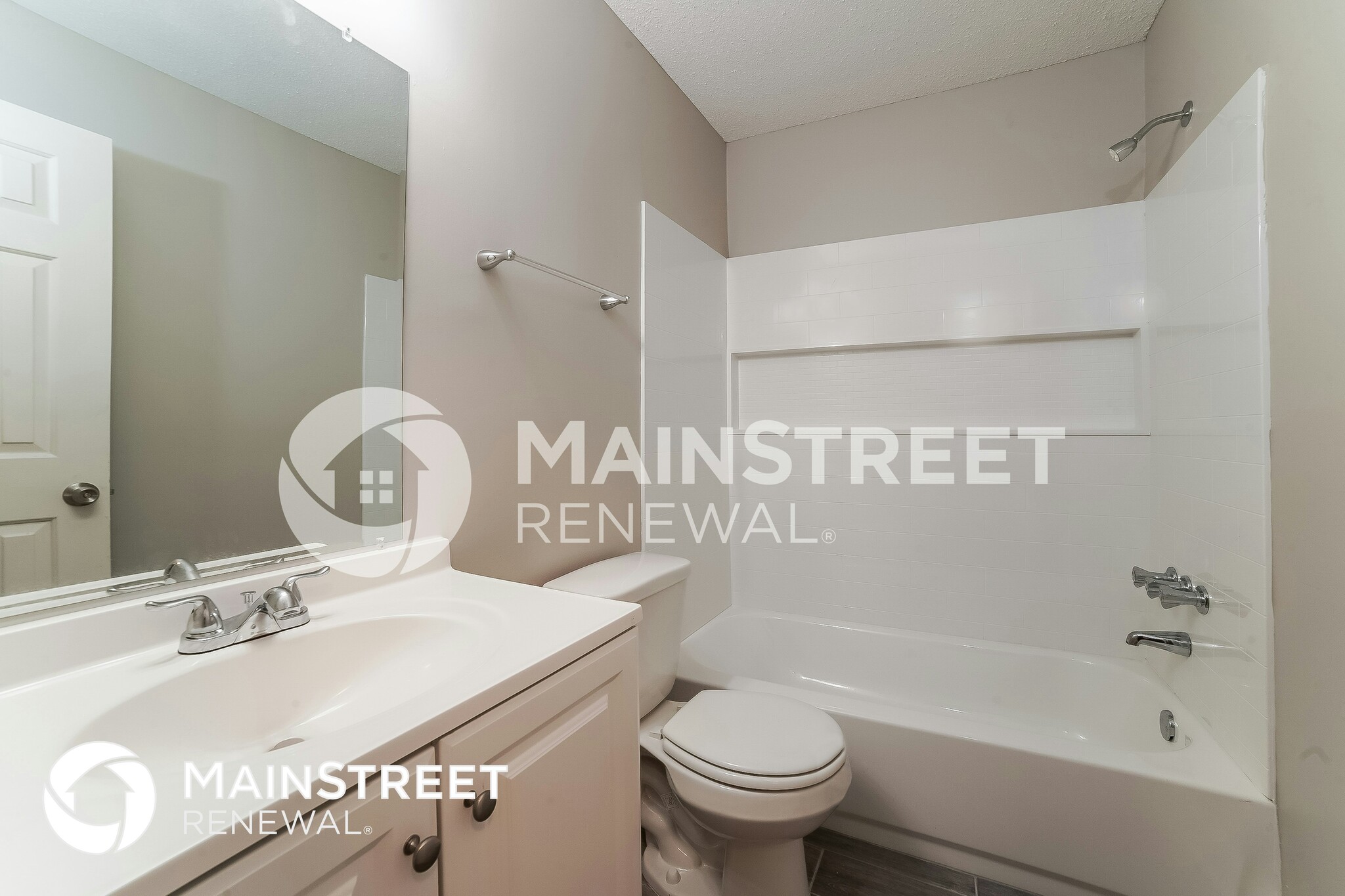 Building Photo - 6552 Gadwall Dr N