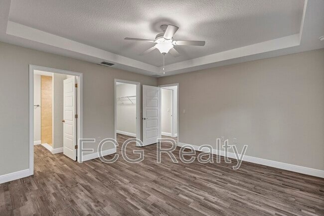 Building Photo - 4 Locust Drive Trail