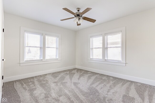 Building Photo - 1235 Tecumseh St