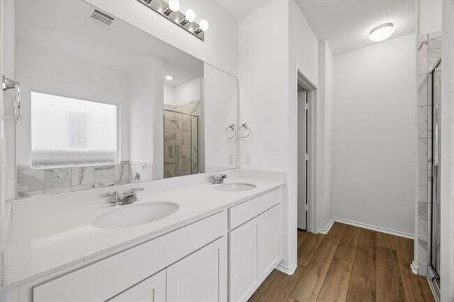 Building Photo - 8008 Purple Aster Pass