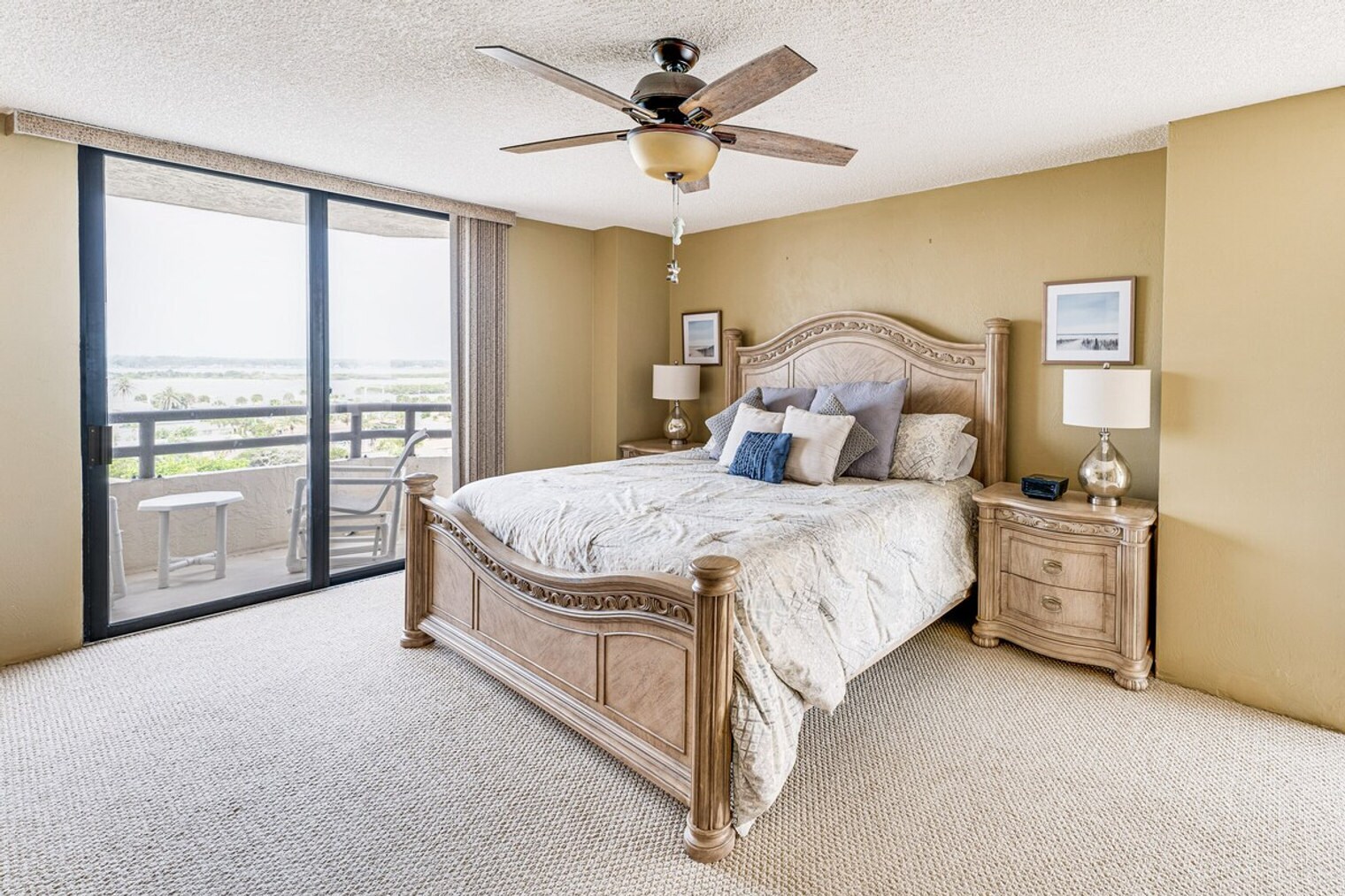 Building Photo - 3855 S Atlantic Ave