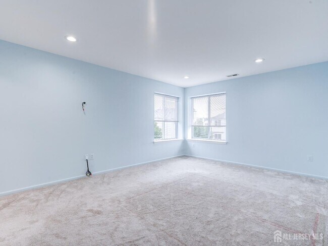Building Photo - 401 Jesse Way