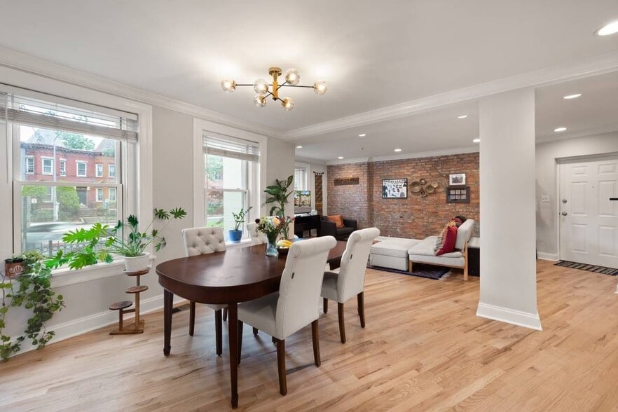 Building Photo - 150 Rhode Island Ave NW